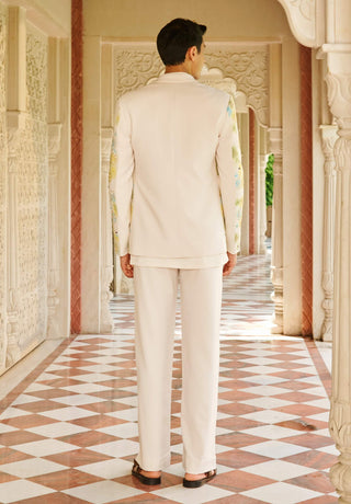 Dilkash off-white jacket and kurta set