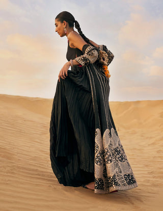 Punit Balana Black Rani Sa Anarkali And Jacket available on indiaspopup