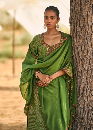 Punit Balana Kaccha Aam Classic Kurta Set available on indiaspopup