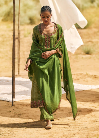 Punit Balana Kaccha Aam Classic Kurta Set available on indiaspopup