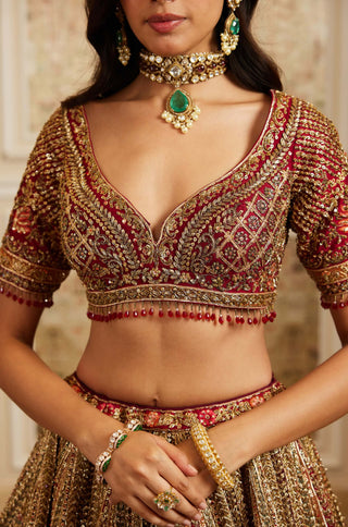 Qamra multi lehenga set