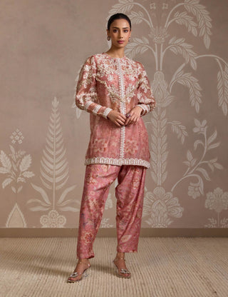 Coral Printed Organza Kurta Set by Ridhi Mehra available on Indiaspopup.com