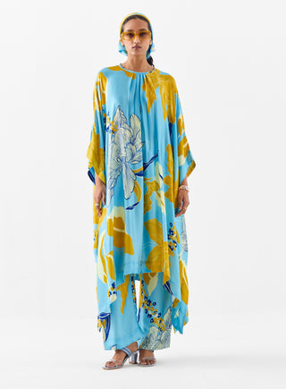 White Rose Kimono Kurta And Pants by Studio Rigu available on Indiaspopup.com