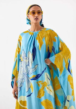 White Rose Kimono Kurta And Pants by Studio Rigu available on Indiaspopup.com