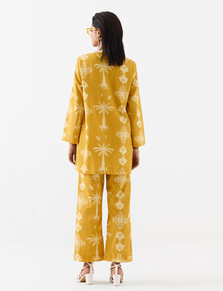 Cabana Short Kurta And Pants by Studio Rigu available on Indiaspopup.com