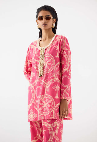 Areca Palm Short Kurta And Pants by Studio Rigu available on Indiaspopup.com