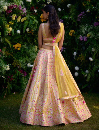 Spectra Yellow Embroidered Lehenga Set by Shyam Narayan Prasad, available on Indiaspopup.com