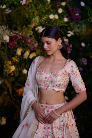 Ivory Block Printed Lehenga Set by Shyam Narayan Prasad, available on Indiaspopup.com