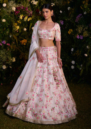 Ivory Block Printed Lehenga Set by Shyam Narayan Prasad, available on Indiaspopup.com