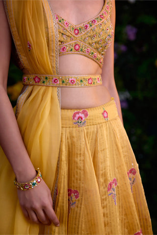Spectra Yellow Printed Lehenga Set by Shyam Narayan Prasad, available on Indiaspopup.com