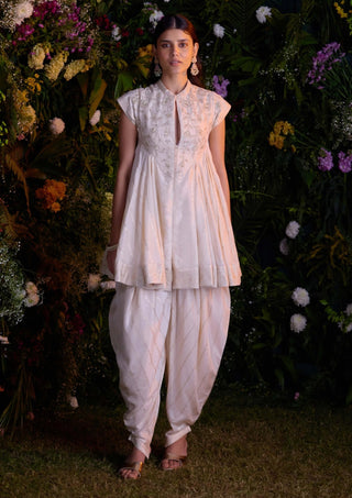 Ivory Zardozi Flared Top And Dhoti Pant by Shyam Narayan Prasad, available on Indiaspopup.com