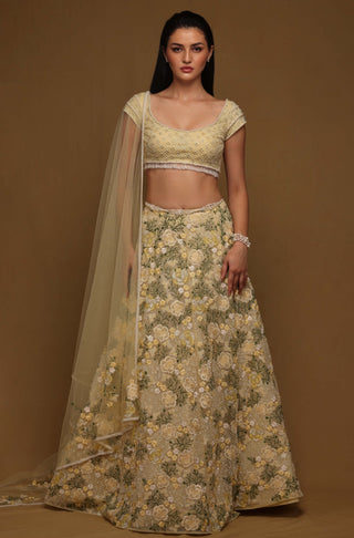 Shriya Som-Yellow Floral Beaded Lehenga Set-INDIASPOPUP.COM