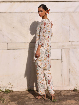 Driti Ivory Printed Tunic And Pants by Seema Thukral available on Indiaspopup.com