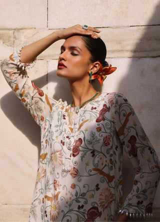 Driti Ivory Printed Tunic And Pants by Seema Thukral available on Indiaspopup.com