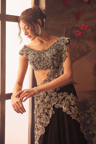 Seanna black draped sari and blouse