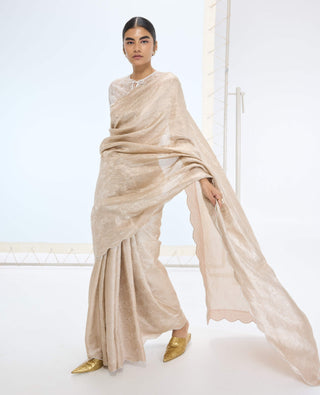 Peach jenna sari and unstitched blouse