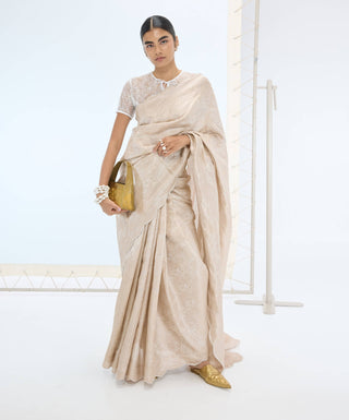 Peach jenna sari and unstitched blouse