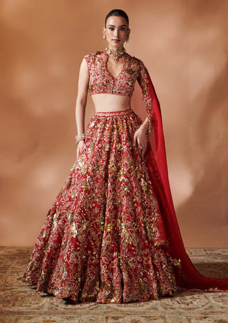 Red Heavily Embroidered Lehenga Set by Tamanna Punjabi Kapoor, available on Indiaspopup.com