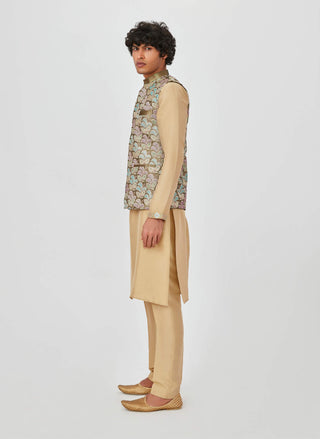 Aisha Rao Men-Arman Taupe Sand Kurta Bundi Set-INDIASPOPUP.COM