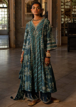 Paulmi & Harsh-Teal Blue Floral And Stripe Kurta Set-INDIASPOPUP.COM