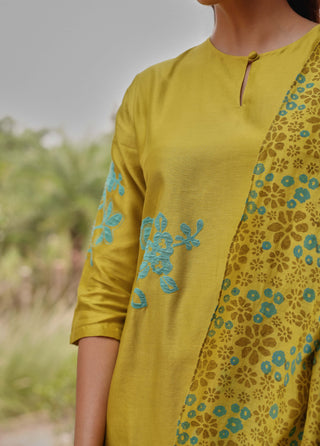Ochre applique kurta set