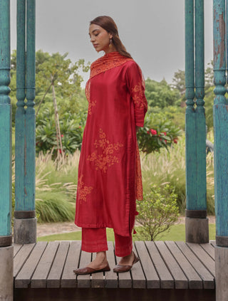 Berry applique floral kurta set