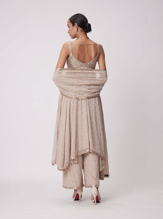 Light Beige High Low Kurta Set by Vvani By Vani Vats available on Indiaspopup.com