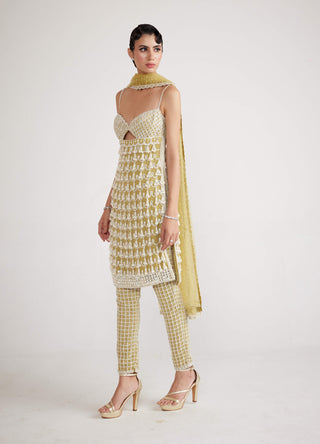 Vvani By Vani Vats-Fern Green Chandelier Pearl Drop Kurta Set-INDIASPOPUP.COM