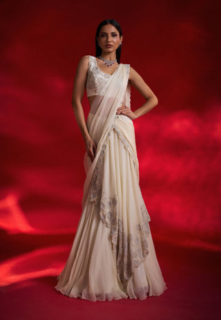 Violette Ivory Organza Sari And Cape Set by Charu & Vasundhara available on Indiaspopup.com