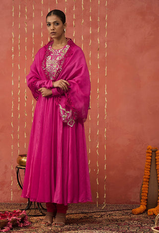 Fuchsia Pink Shubha Embroidered Anarkali Set by Shivani Bhargava available on Indiaspopup.com