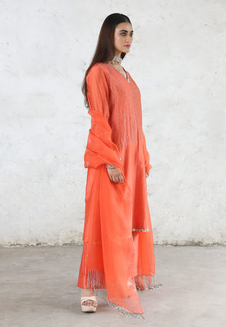 Laalima vermilion embroidered kurta set