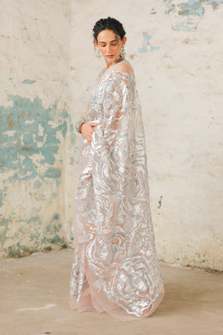 Kokapur Peach Sari Set by Saksham & Neharicka available on Indiaspopup.com