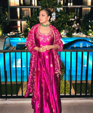 Punit Balana Classic Gulabi Anarkali Set available on indiaspopup