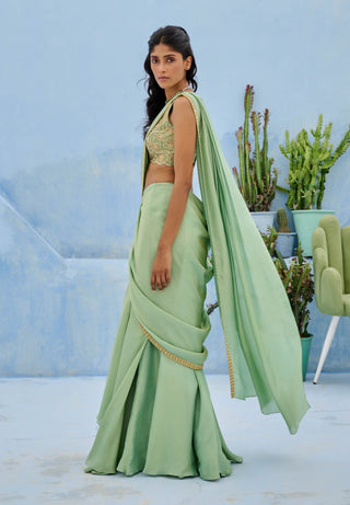 Green haseen pre-draped sari and blouse