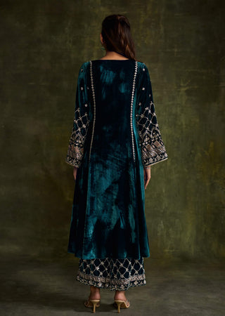 Turquoise Blue Kali Kurta Set by Sanya Gulati available on Indiaspopup