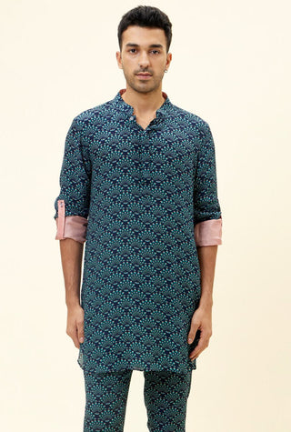 Sva By Sonam And Paras Modi Men-Blue Feather Print Kurta With Pants-INDIASPOPUP.COM
