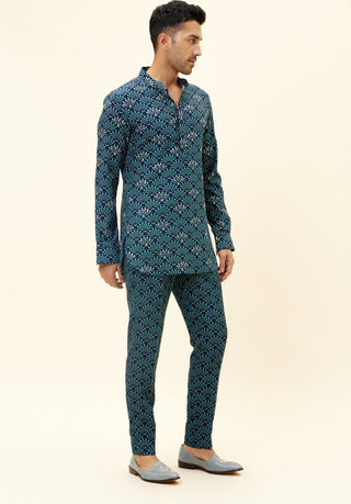 Sva By Sonam And Paras Modi Men-Blue Feather Print Kurta With Pants-INDIASPOPUP.COM