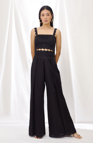 Lavanya Ahuja-Black Crop Top And Pant Set-INDIASPOPUP.COM