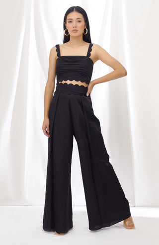 Lavanya Ahuja-Black Crop Top And Pant Set-INDIASPOPUP.COM