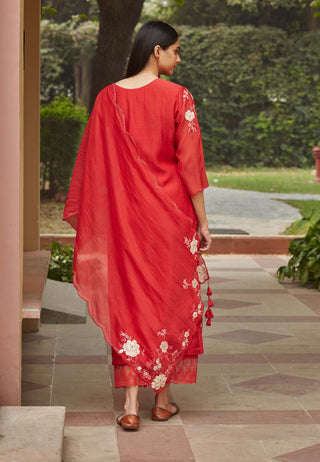 Vaayu-Camellia Floral Kurta Set-INDIASPOPUP.COM
