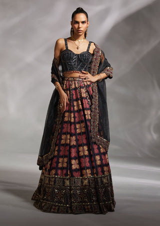 Divya Aggarwal-Leona Black Embellished Lehenga Set-INDIASPOPUP.COM