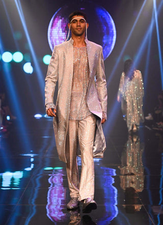 Itrh Men-Periwrinkle Embellished Sherwani And Pant Set-INDIASPOPUP.COM