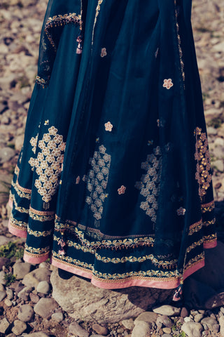 Madsam Tinzin-Forest Green Kalidar Kurta Set-INDIASPOPUP.COM