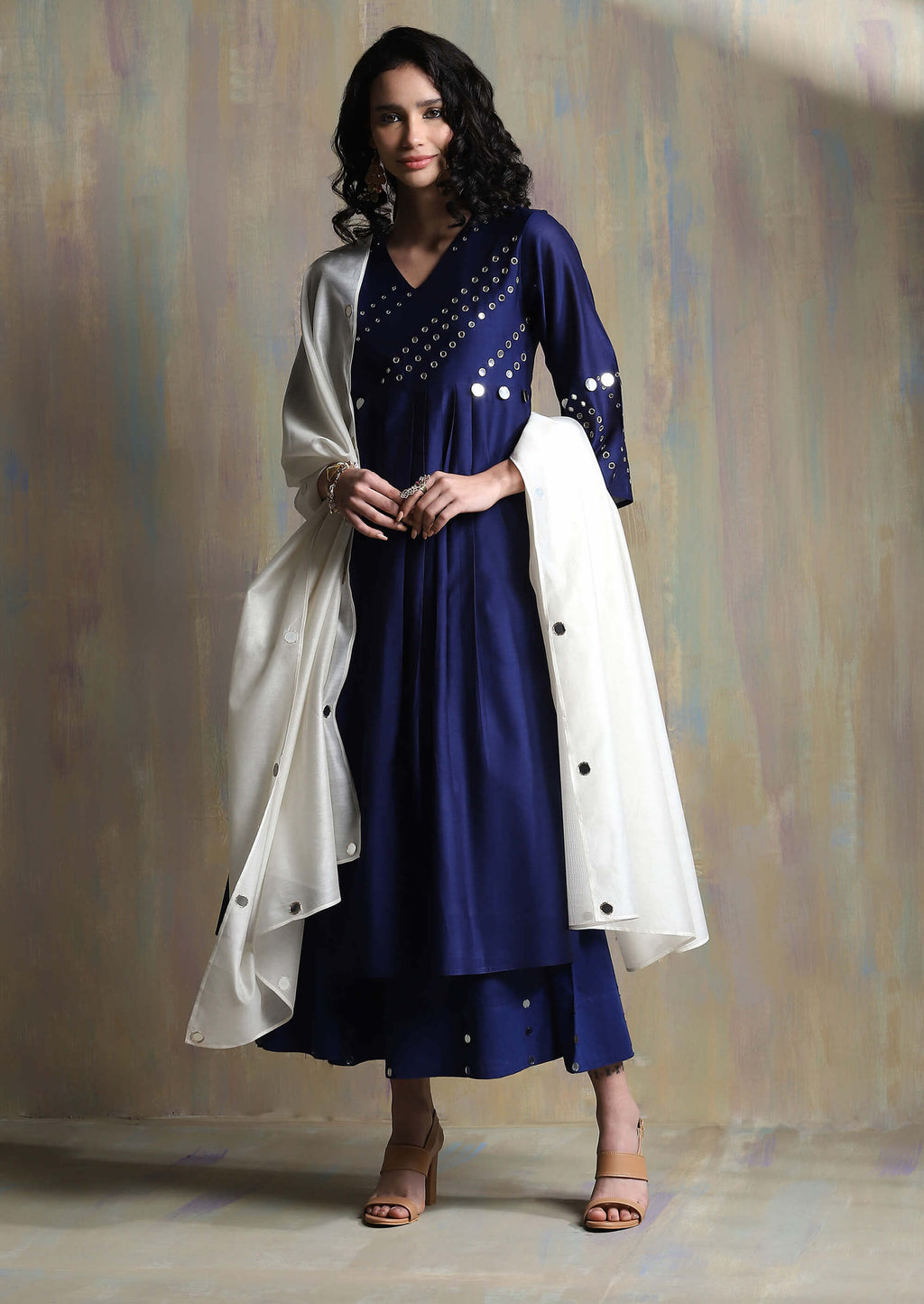 Charkhee | Sapphire Blue And White Kurta Set | INDIASPOPUP.COM