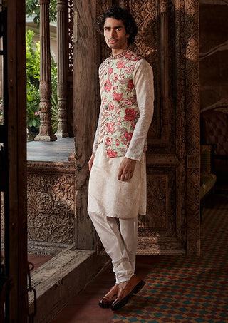 Kalista Men-Vivaan Asymmetric Bundi Kurta Set-INDIASPOPUP.COM