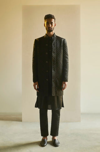 Saksham & Neharicka-Black Quilted Band Gala Set-INDIASPOPUP.COM