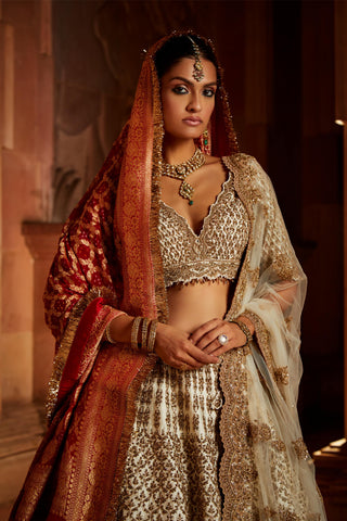 Nitika Gujral-Ivory Tafetta Lehenga Set-INDIASPOPUP.COM