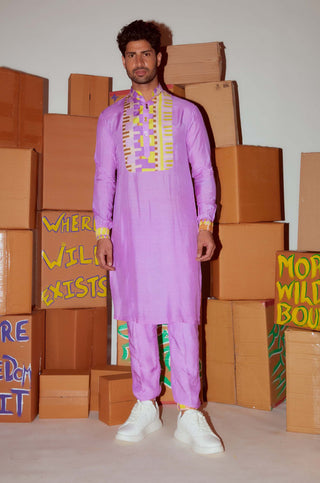 Nirmooha Men-Lilac Geometric Printed Kurta With Jogger Pants-INDIASPOPUP.COM