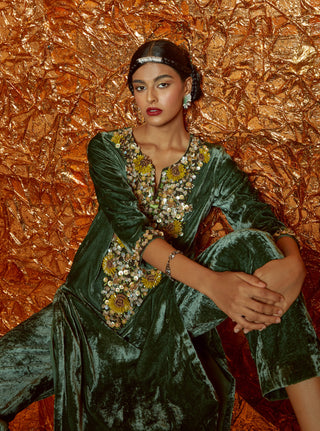 Nirmooha-Green Velvet Emboriederd Kurta With Pant-INDIASPOPUP.COM