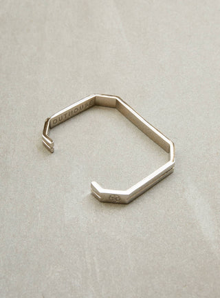 Outhouse-Poppi Bolt Handcuff-INDIASPOPUP.COM